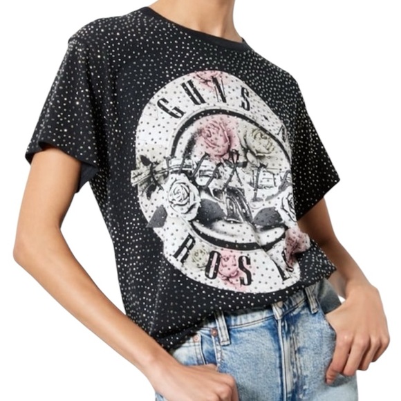 Alice + Olivia Tops - NWOT Alice + Olivia Alvera Embellished Tee Guns N Roses